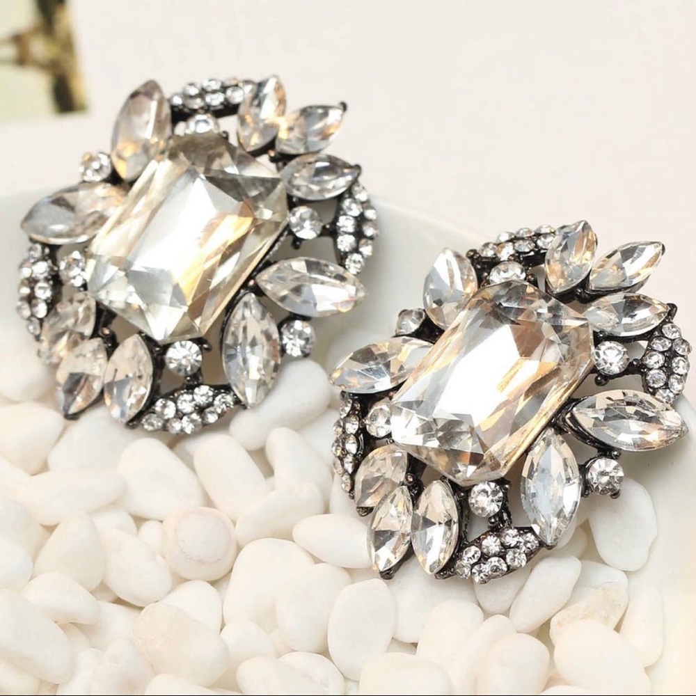 Glamours sparkles earrings